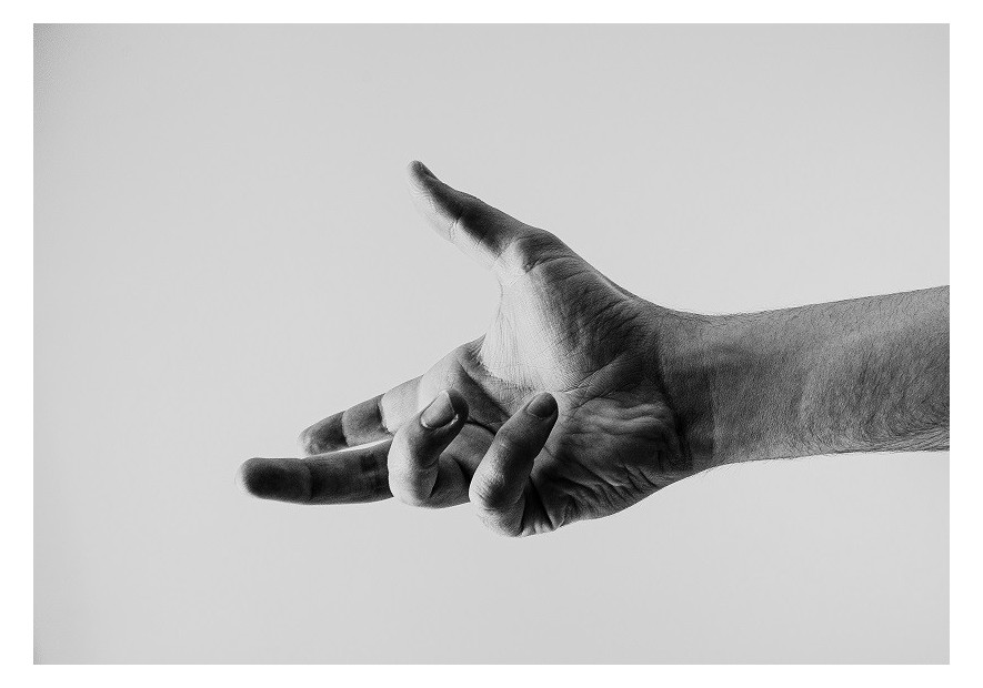 Le tremblement essentiel, c'est quoi ? - TUDO BEM PARIS
